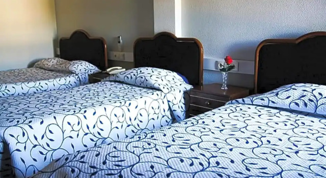 Residencial Dona Teresa, Varaa Hotelli Hotellit Porto pysäköinnillä, Pysäköinti
