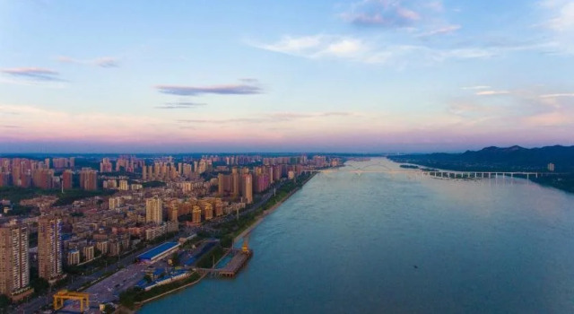 Yichang Jingzhi Meiji Hotel Wanda Binjiang Branch, Забронировать Отель Ичан Хубэй