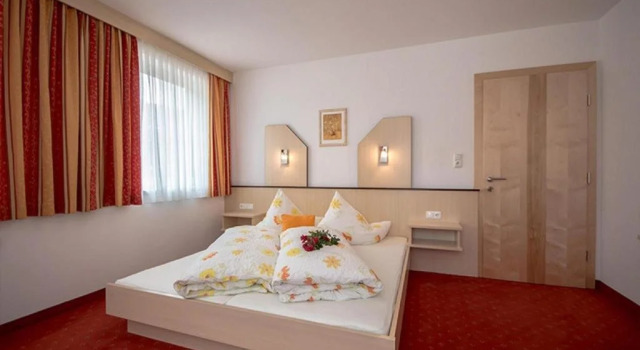 Apart Alpenerlebnis, Rezerwuj Hotel Hotele w Tyrol z parkingiem, Parking