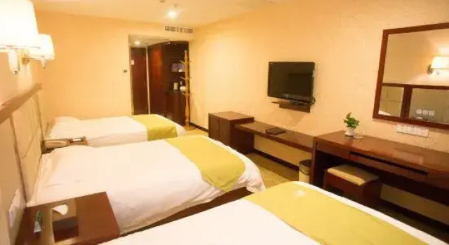 Трёхместный номер Standard GreenTree Alliance Nanping Yanping District Xinjian Road Hotel