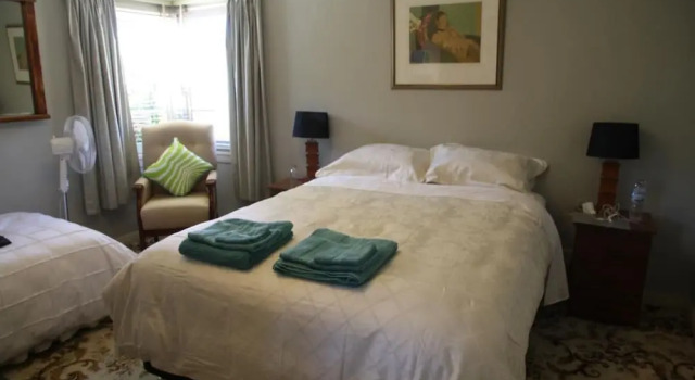 The Evergreen Bed and Breakfast, Book Bed and Breakfast Braddon Australian Capital Territory