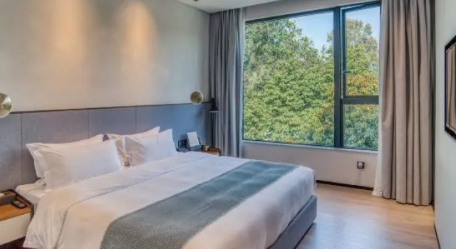 Люкс с видом на озеро Kirine Hotel Guangzhou