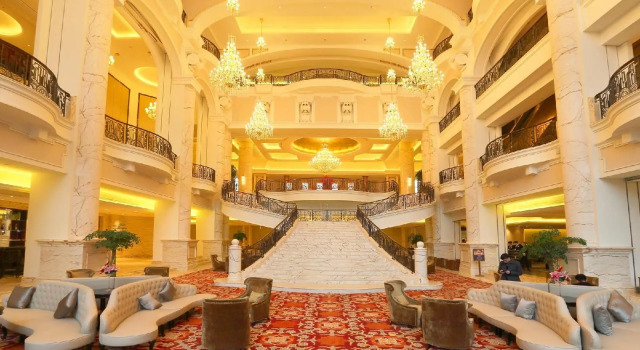 Grand New Century Hotel Shangyu, Buchen Sie Hotel Shangyu Zhejiang