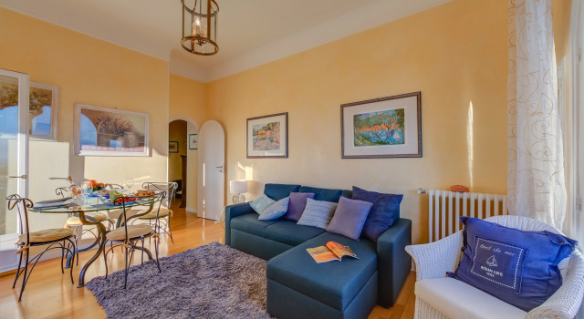 Villa MonTLilin - Happy Rentals, Забронировать Вилла Отели в центре Вильфранш-сюр-Мер, в центре