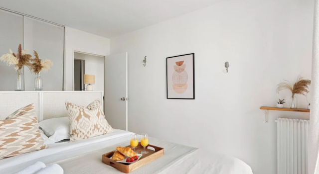 Cozy 2BR Eiffel Tower Area