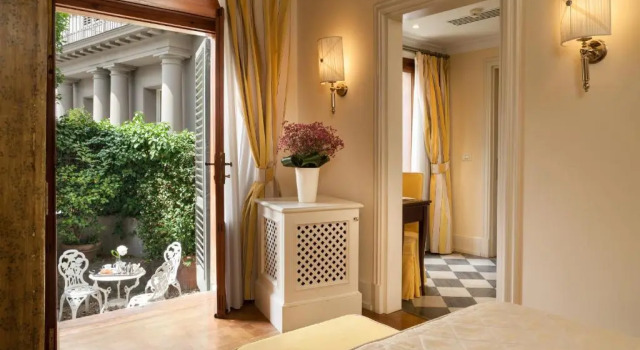 Двухместный номер Deluxe Hotel Executive