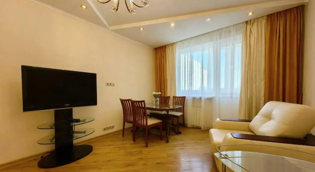 Spacious two-bedroom apartment on the South-West, Book Apartment Moscow Russia