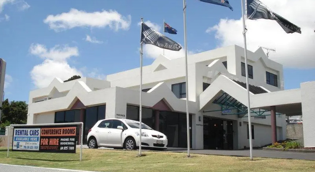Четырёхместный номер Standard Best Western Ellerslie International Hotel