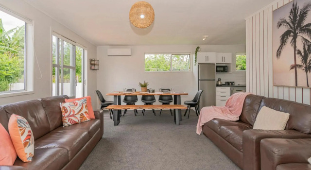 Bluebell - Whitianga Holiday Home