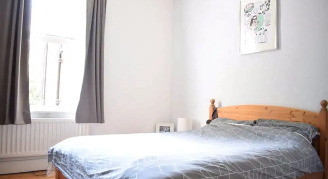 Lovely 2 Bed Apartment with Garden, Varaa Huoneisto Asunnot kohteessa Merseyside, Huoneisto
