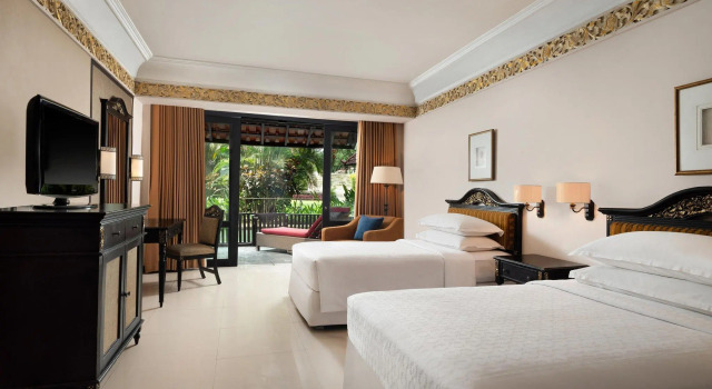 Двухместный номер Standard с балконом Mustika Yogyakarta Resort and Spa