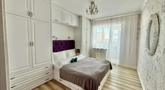 Apartments on Lenin street 327B, Buchen Sie Ferienwohnung Juschno-Sachalinsk Oblast Sachalin