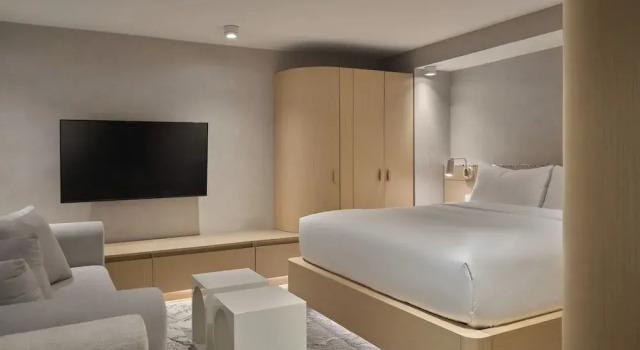 Corner Apartments