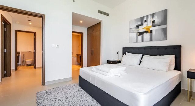 Luxury StayCation - Spacious Modern Apt Overlooking The Arabian Sea, Забронировать Апартаменты/квартира Апартаменты Эмирата Дубая, рядом с Dubai Marina Yacht Club, Апартаменты/квартира