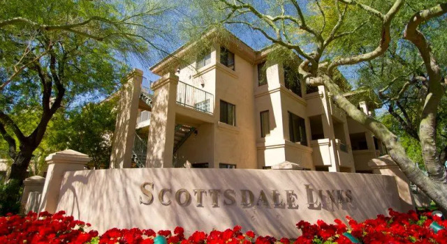Кровать в общем номере Hilton Vacation Club Scottsdale Links Resort