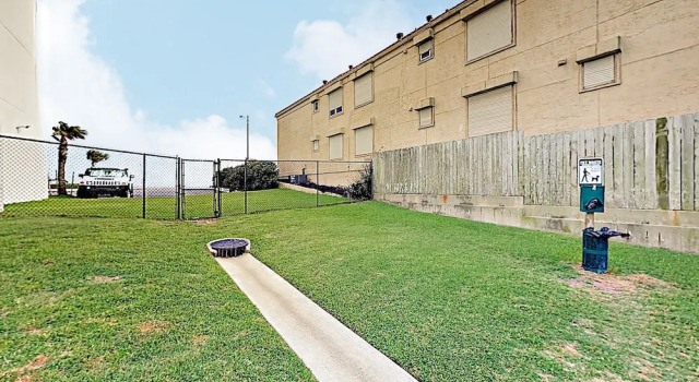 7310 Galveston - 2 Br Condo