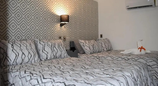 El Suburbio - Morelos Sur, Rezerwuj Hotel Morelia Michoacan