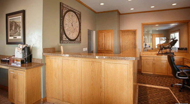 Econo Lodge Inn & Suites Vernal near Dinosaur Monument, Buchen Sie Hotel Vernal Uintah County