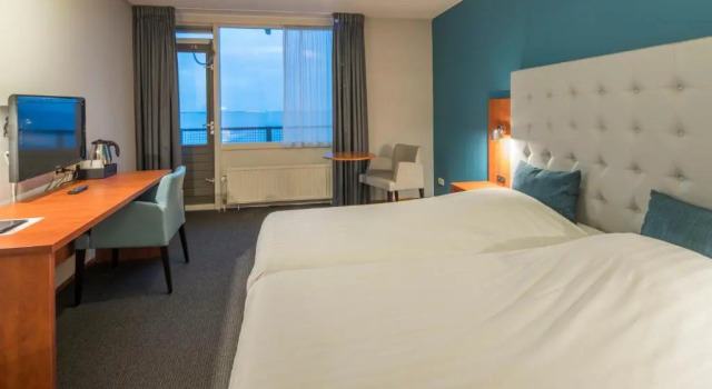 Двухместный номер Deluxe с балконом и с видом на море Hotel Lands End