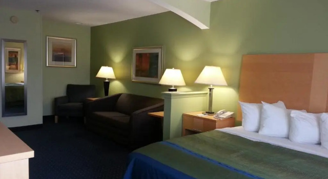 Люкс Park Inn by Radisson Albany