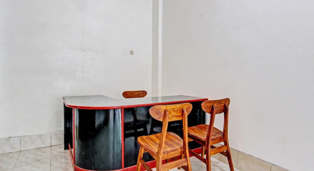 OYO 92166 Nirwana Inn Syariah, Book Hotel Sewon 