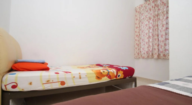 Lesa Guesthouse - Taman Nadi, Rezerwuj Hotel Kuala Terengganu Terengganu