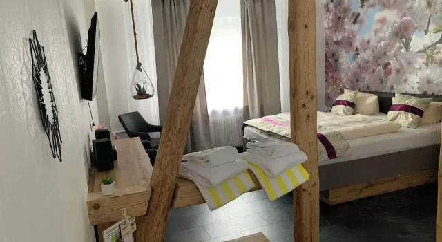 Четырёхместный полулюкс Hotel Paidion