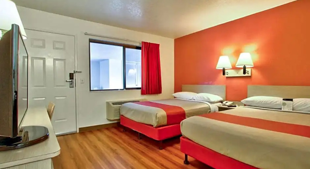 Номер Standard Motel 6-Monterey, CA