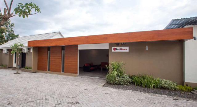 RedDoorz Syariah Plus near Banyuwangi Airport, Buchen Sie Hotel Dadapan Jawa Timur