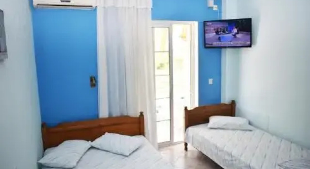 Ainalis Apartments