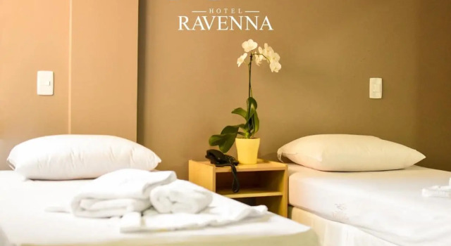 Hotel Ravenna, Забронировать Отель Дивинополис Минас-Жерайс