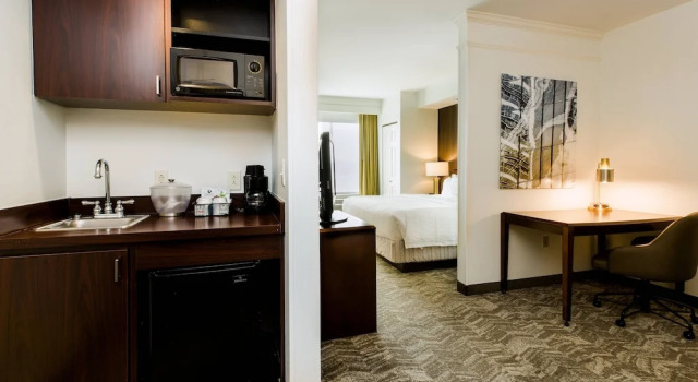 Люкс SpringHill Suites Florence