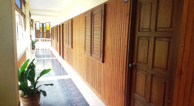 Rattana Guesthouse & Bungalow