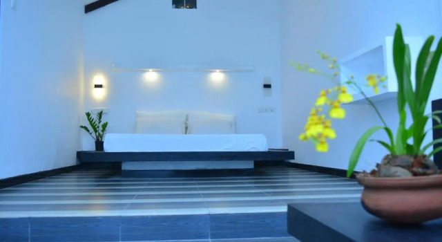 Номер Deluxe Midigama Holiday Inn