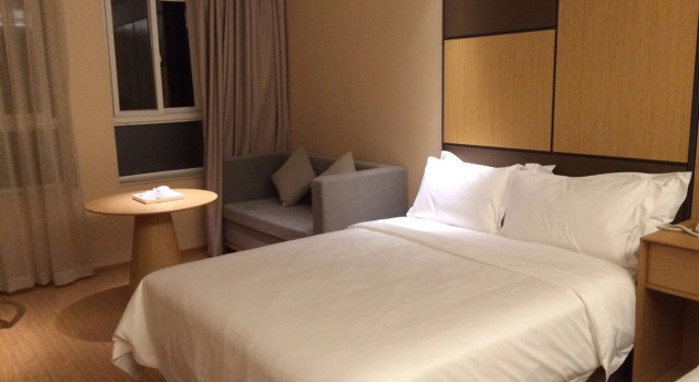 Ji Hotel (Xi'an Giant Wild Goose Pagoda East Xiaoz