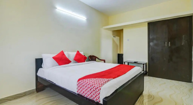 Aruthraa Residency by OYO Rooms, Забронировать Отель Отели Коимбатур 3 звезды, 3*