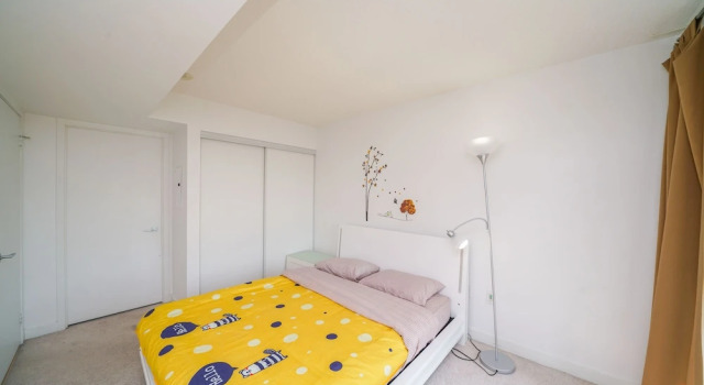 Spacious 2 Br condo by CN Tower