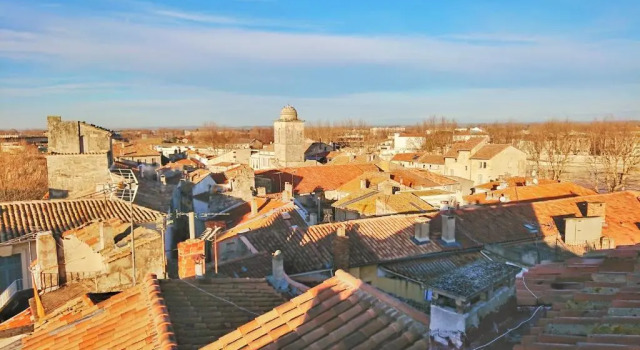 Place de la Roquette, centre historique, Забронировать Отель Отели Арля с парковкой, Парковка