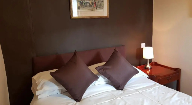 Двухместный номер Standard Old George Hotel