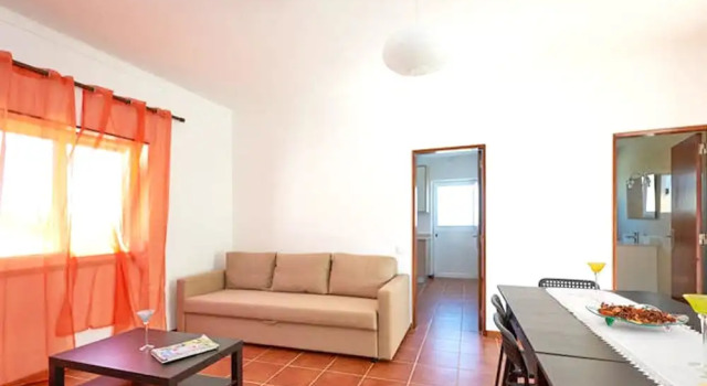House With 2 Bedrooms in Carvoeira, With Furnished Terrace and Wifi, Réserver Hôtel Carvoeira Région Centre, près de Foz de Lizandro Beach