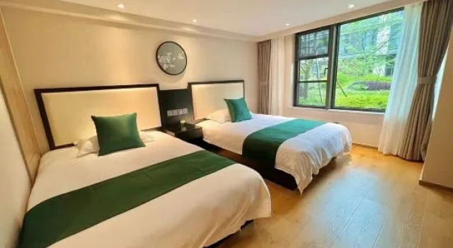 Семейный люкс с 2 комнатами Zhoushan Chun Yu Autumn House Loft holiday apartment(near the mount Putuo)