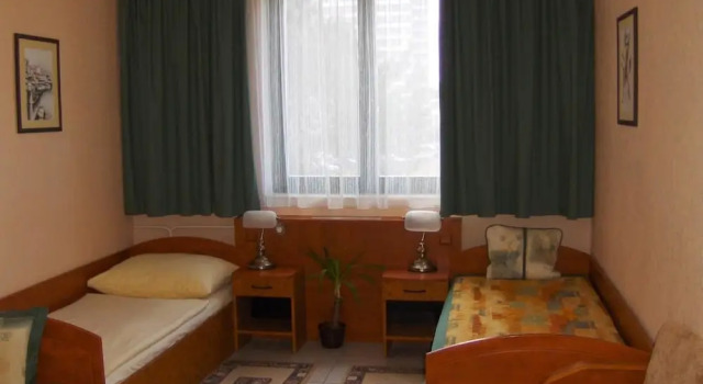 Трёхместный номер Standard Hotel Relax u Drsů