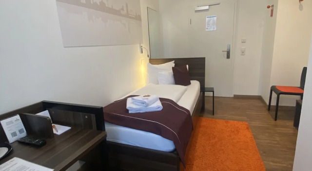 Номер Standard sevenDays Hotel Karlsruhe