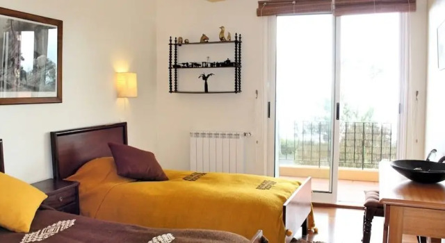 Casa Paddock by Our Madeira, Забронировать Отель Отели Камара-ди-Лобуш 3 звезды, 3*