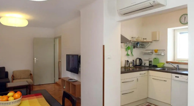 Апартаменты Spacious Piran Central Apartment for 5 Pax BG