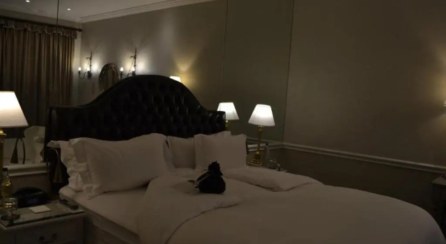 Номер Superior с видом на гавань Cape Grace, A Fairmont Managed Hotel