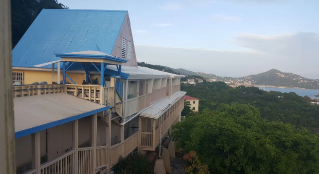 Sunset Gardens Guesthouse, Réserver Hôtel Charlotte-Amélie Île de Saint Thomas