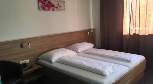 Трёхместный номер Standard Hotel - Restaurant Valley Rose