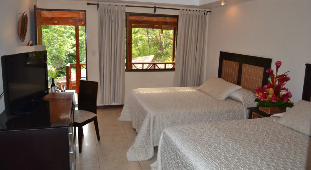 Hotel Arco Iris, Rezervovat Hotel Hotely v Tamarindo s parkováním, Parkování