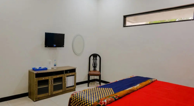 Ekonomi üç kişilik oda Hotel O Dewi